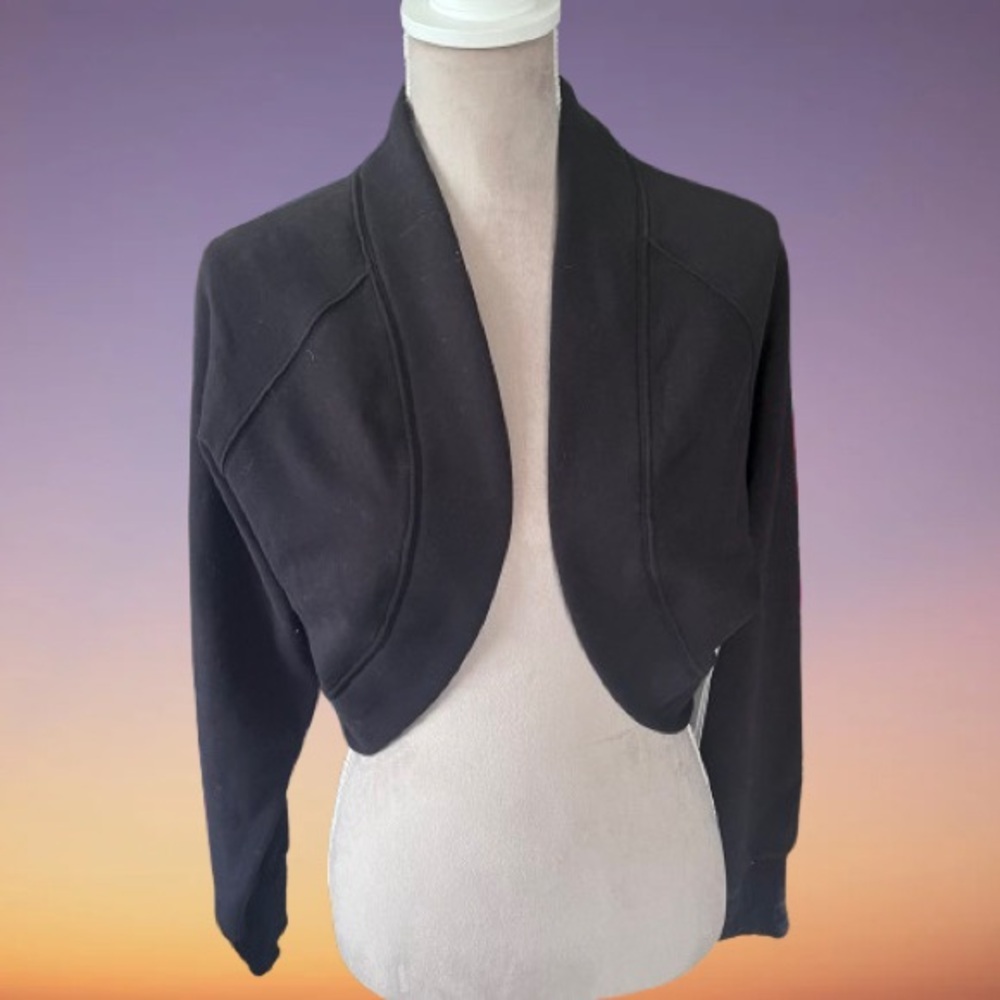 Athleta Black Transcend Shrug Cardigan - Picture 4 of 9